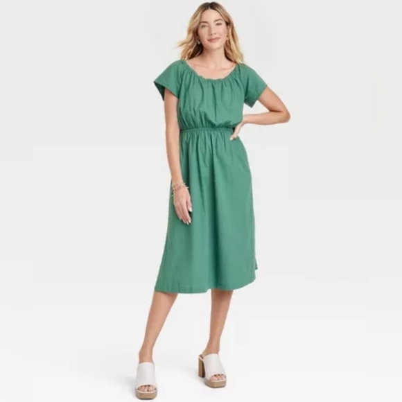Universal Thread™ Women's Short Sleeve Back Cut Out Dress - Green - Picture 2 of 14